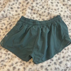 Lululemon Hotty Hot Short
